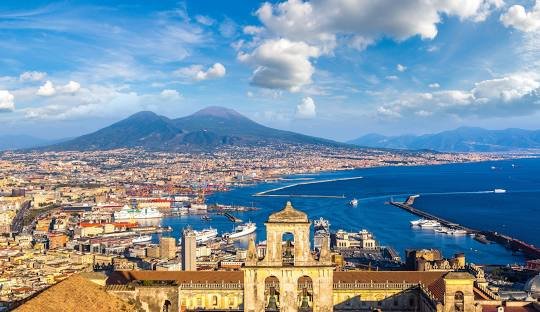 Cannabis travel guide Naples Italy (2026)