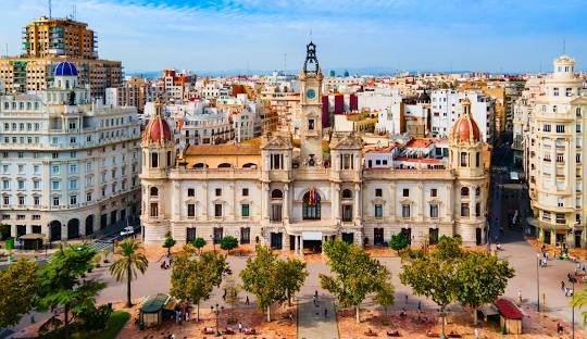 cannabis (weed) travel guide for Valencia