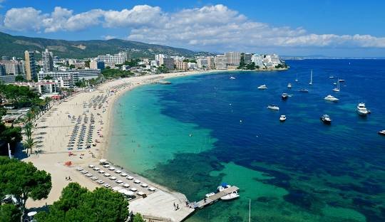 Is CBD legal in Magaluf, Spain in 2025? Find the top 5 spots to find CBD, hash or weed in Magaluf, Spain in 2025. Is weed legal in Magaluf in 2025?