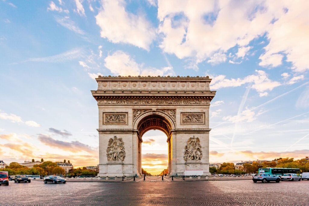 Cannabis Clubs in Paris France (2026)